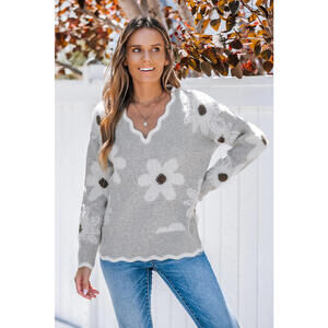 Soft Grey Knit Daisy Scalloped Sweater MEDIUM NWT